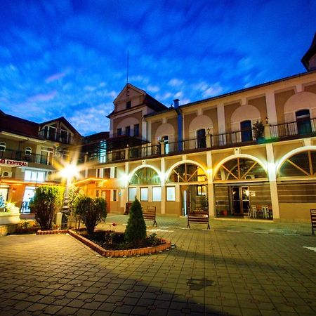 Hotel Apollo Central Sibiu Exterior foto
