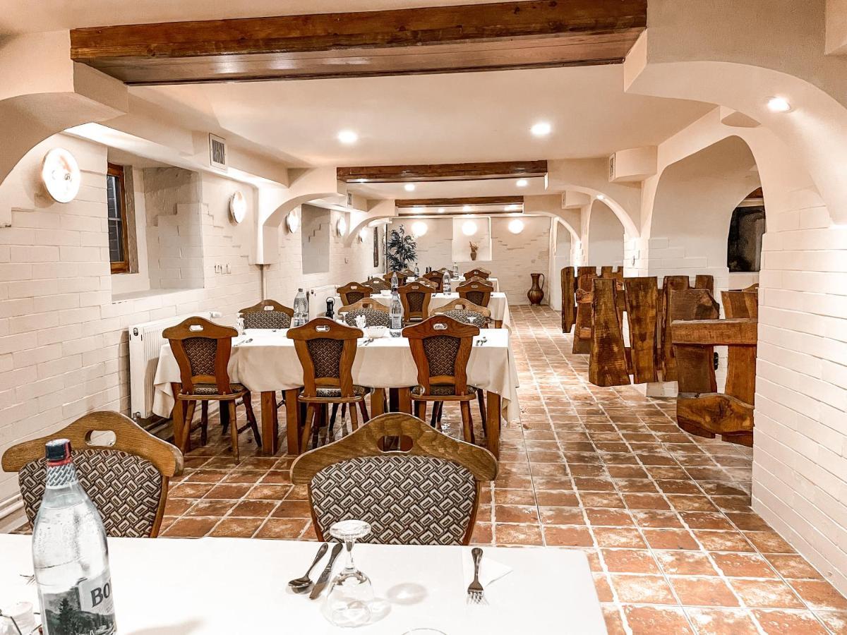 Hotel Apollo Central Sibiu Exterior foto