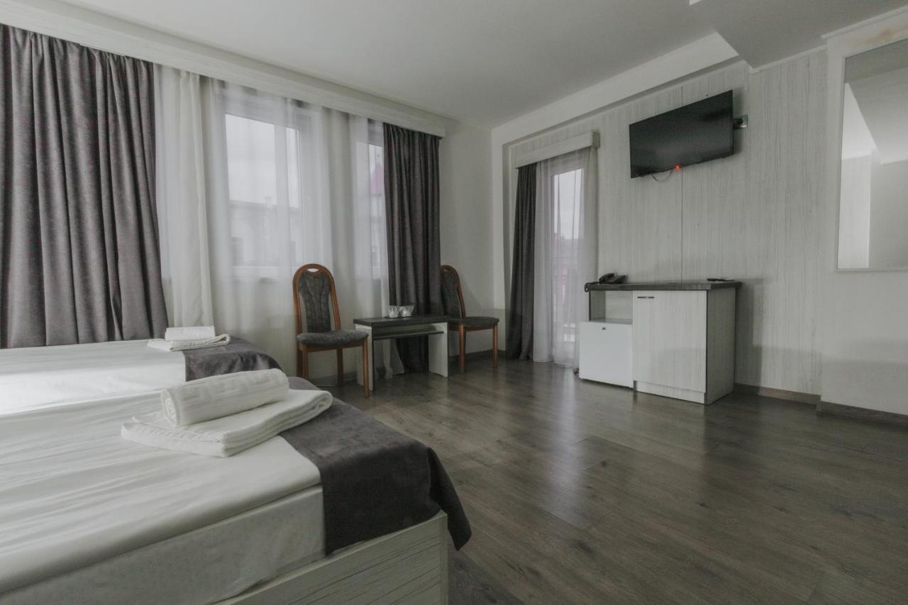 Hotel Apollo Central Sibiu Exterior foto