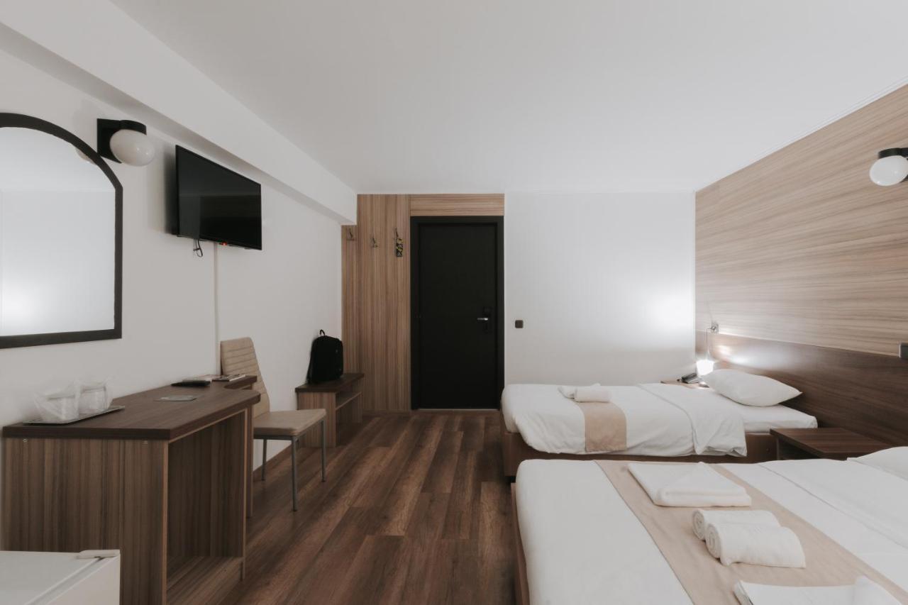 Hotel Apollo Central Sibiu Exterior foto