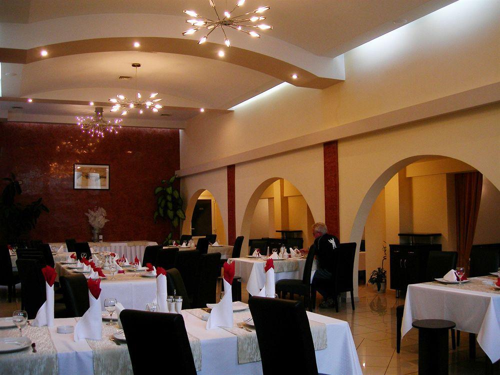 Hotel Apollo Central Sibiu Exterior foto